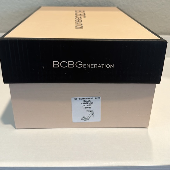 BCBG Elegant Evening Pumps - Picture 7 of 8